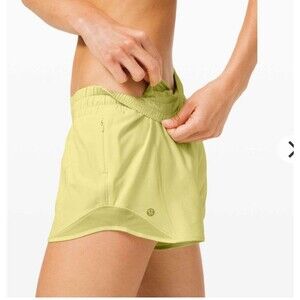 Lululemon Hotty Hot Short II Long 4" Size 6 Butter Yellow
